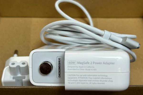 apple 60w magsafe 2 power adapter apple 60w magsafe 2 power adapter