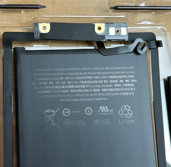 Genuine A1819 Battery